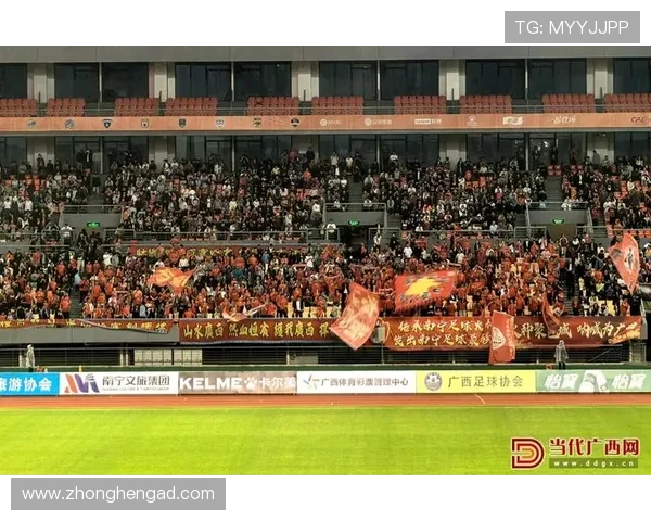 中甲联赛精彩对决全程直播 看球迷专属赛事频道不容错过 - 副本 - 副本